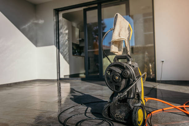 Best Driveway Pressure Washing  in Little Ferry, NJ